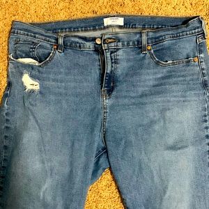 Levi’s boyfriend Jean size 18 Woman